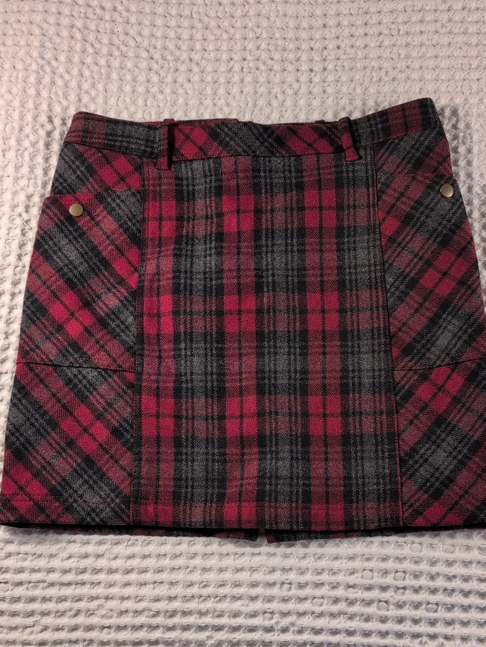 Eddie Bauer Red and Gray Plaid Mini Skirt Wool Blend Size 8